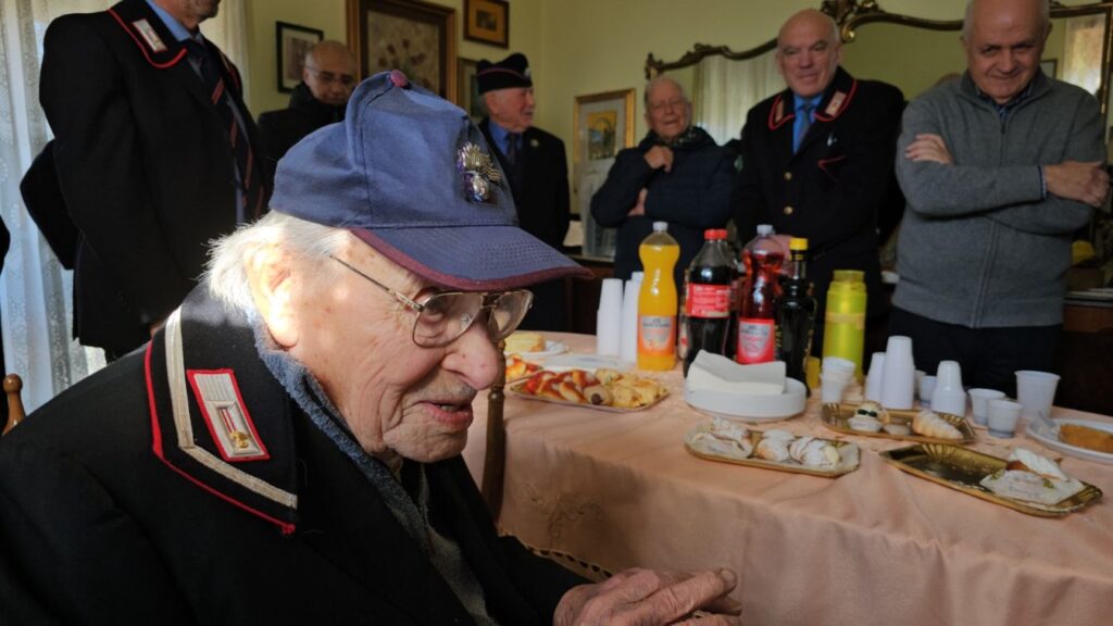 Montemiletto (AV)   101 Candeline per il Carabiniere Pietro Sordillo: gli auguri del Comandante Generale dell’Arma