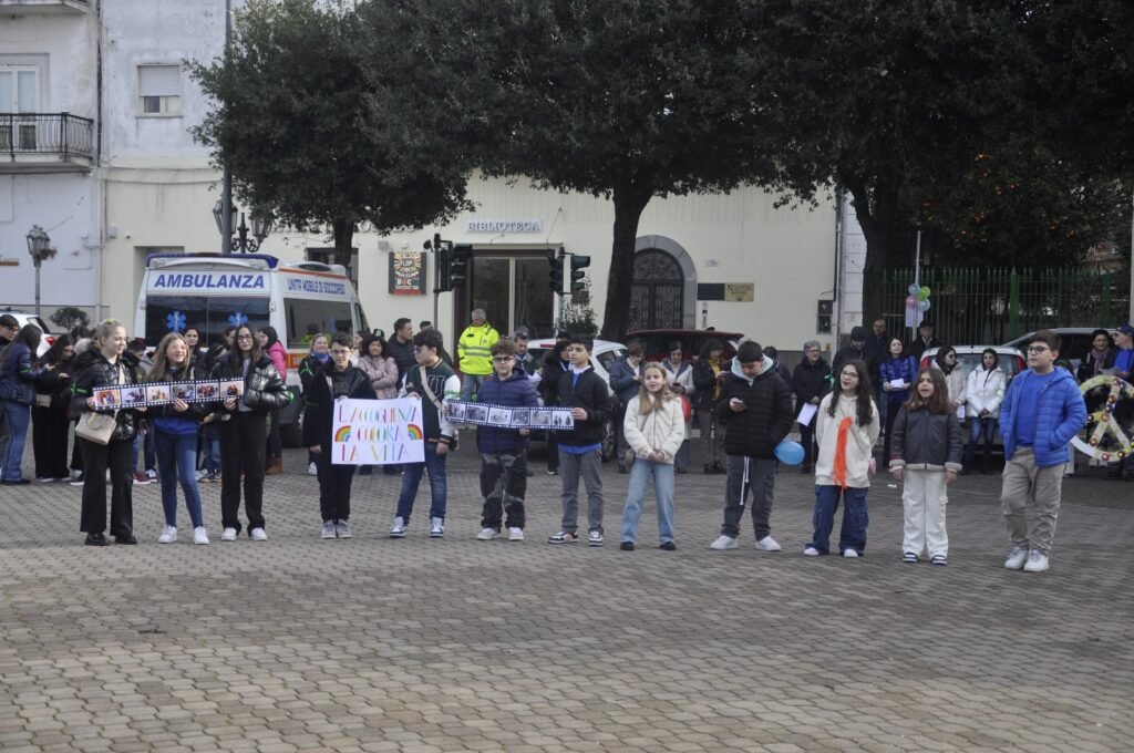 Baiano, Marcia della Pace: un cammino di riflessione e speranza (foto inviate dall’Azione Cattolica di Quadrelle).