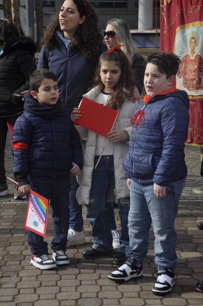 Baiano, Marcia della Pace: un cammino di riflessione e speranza (foto inviate dall’Azione Cattolica di Quadrelle).