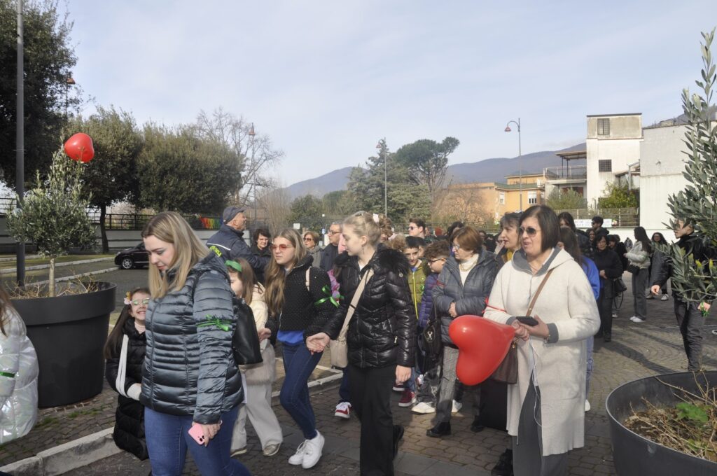 Baiano, Marcia della Pace: un cammino di riflessione e speranza (foto inviate dall’Azione Cattolica di Quadrelle).