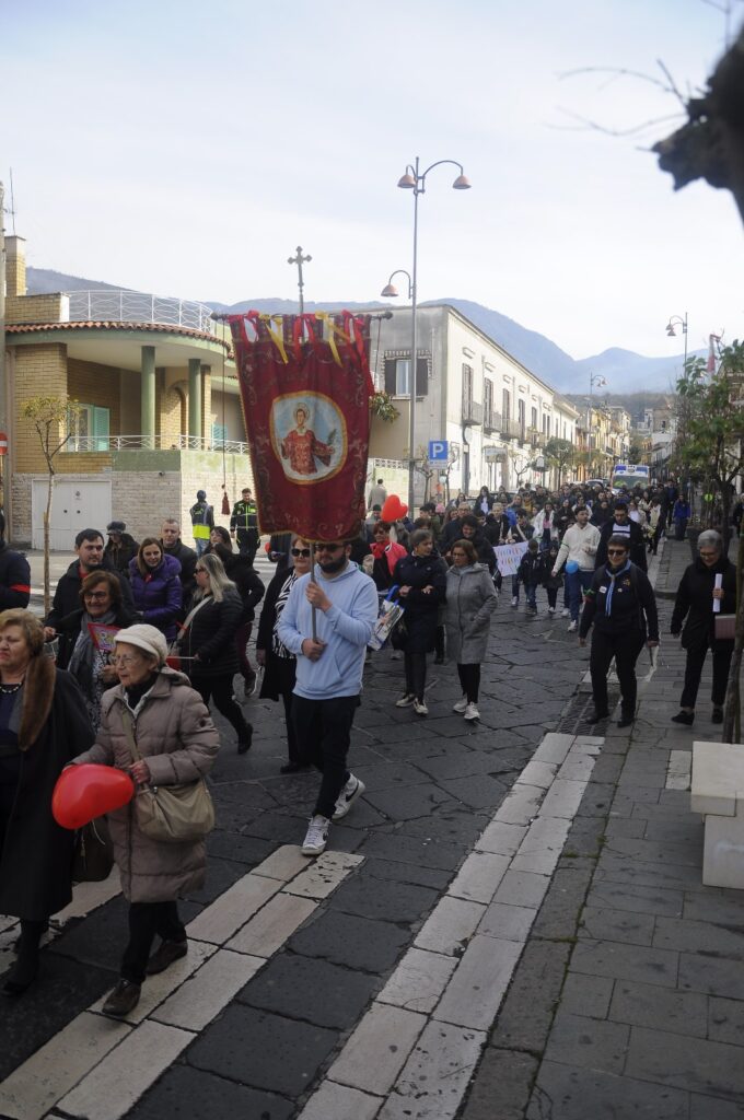 Baiano, Marcia della Pace: un cammino di riflessione e speranza (foto inviate dall’Azione Cattolica di Quadrelle).