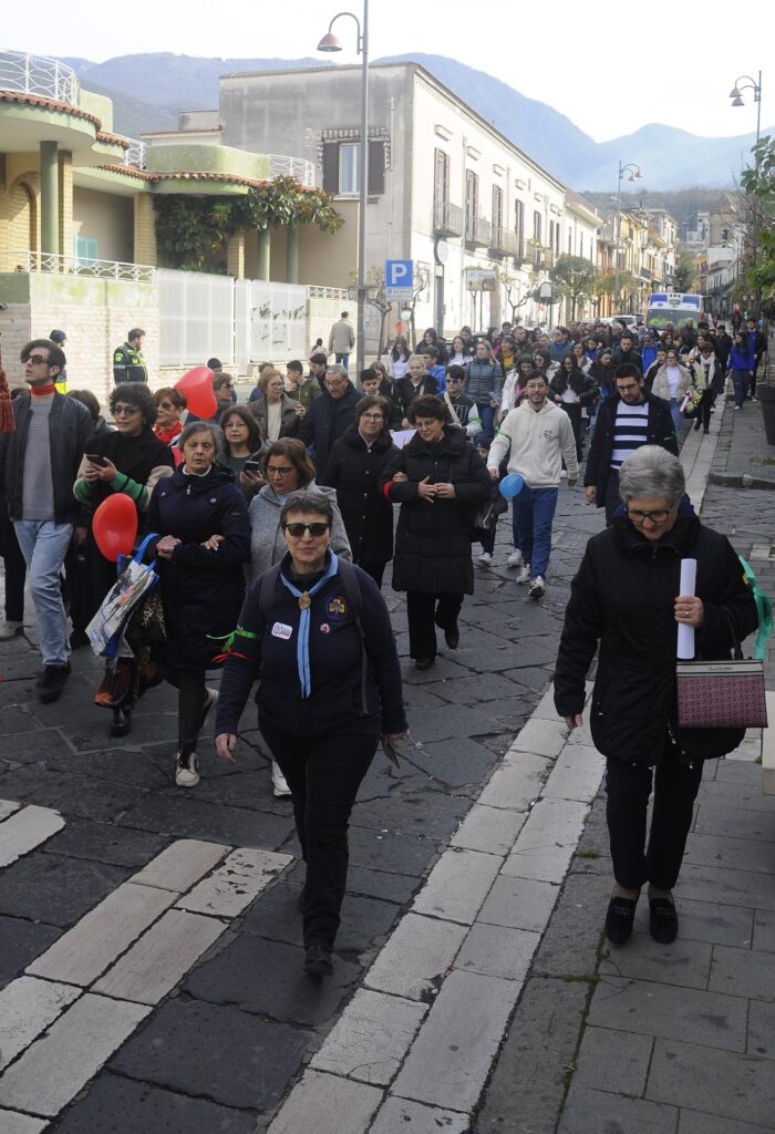 Baiano, Marcia della Pace: un cammino di riflessione e speranza (foto inviate dall’Azione Cattolica di Quadrelle).