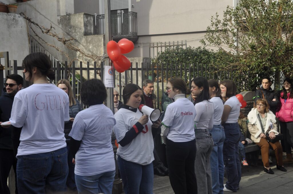 Baiano, Marcia della Pace: un cammino di riflessione e speranza (foto inviate dall’Azione Cattolica di Quadrelle).