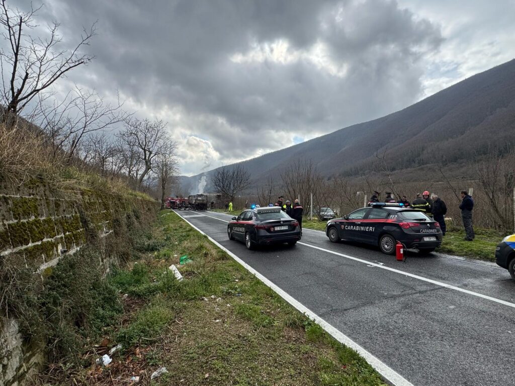 MUGNANO DEL CARDINALE. Via Nazionale interdetta al traffico nei pressi del cimitero. Ecco cosa è successo