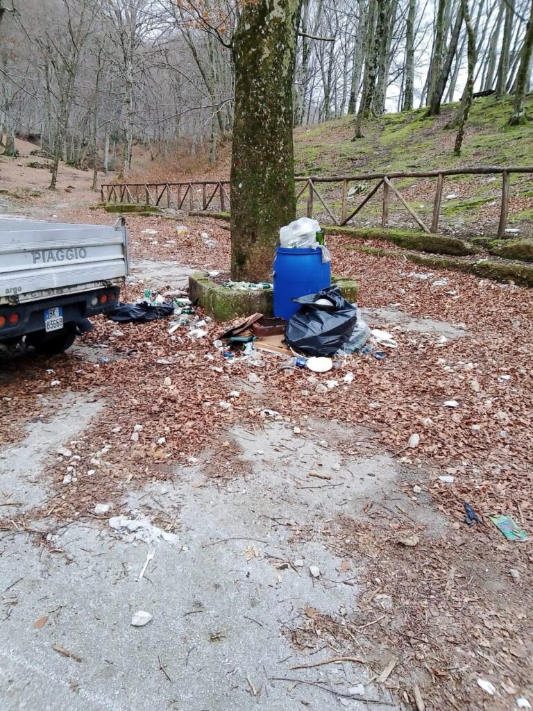 Mugnano del Cardinale: Lotta senza sosta contro l’abbandono dei Rifiuti nella località Litto.