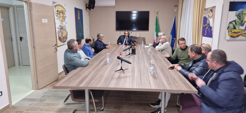 Incontro alla Regione Campania: i sindaci irpini a confronto con il Governatore De Luca