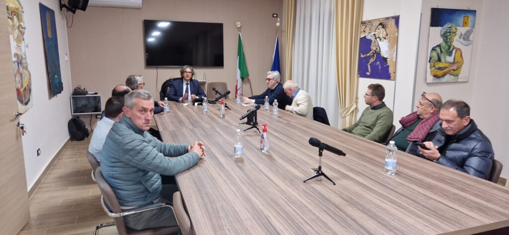 Incontro alla Regione Campania: i sindaci irpini a confronto con il Governatore De Luca