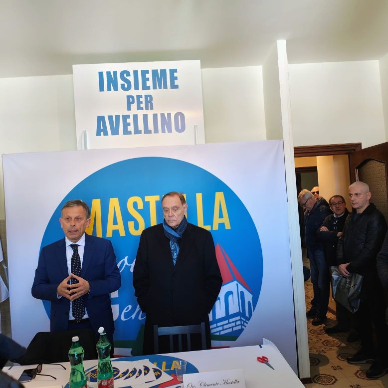 Mastella inaugura sede NdC ad Avellino: Regionali? Ci saremo. Chi fa politica con gli odi esca di scena