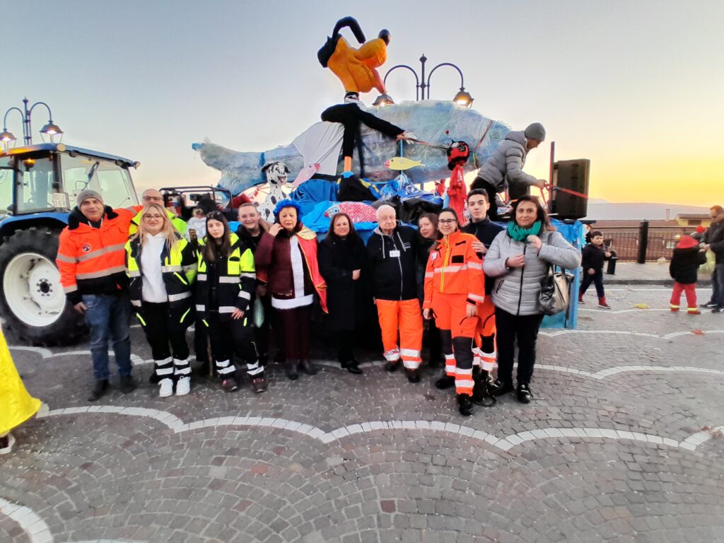 Il carnevale 2025 a Flumeri tra coriandoli, stelle filanti e soprattutto tanti bambini.