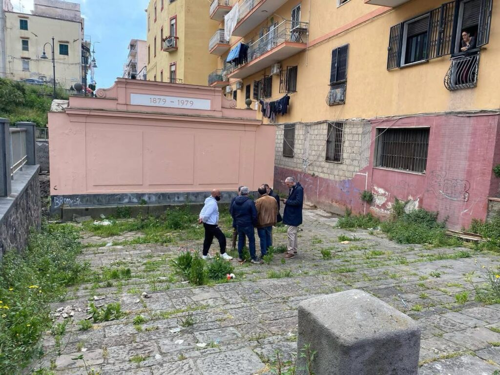 Torre del Greco: Scoperta un Corso d’Acqua nelle Cento Fontane, Il Sindaco Luigi Mennella Interviene