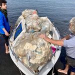 Tre quintali di rifiuti rimossi tra la spiaggia del Cavaliere e le Terme Ginnasio: successo per l’iniziativa “Amare il Mare”